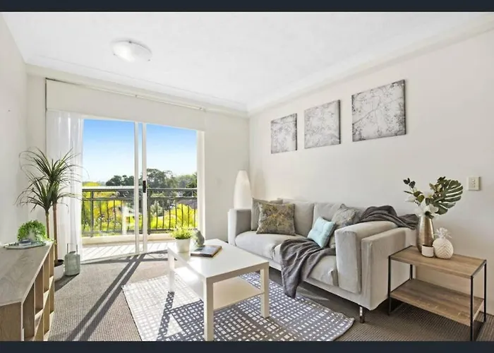 2 Bedroom Palazzo Colonnades Apartment