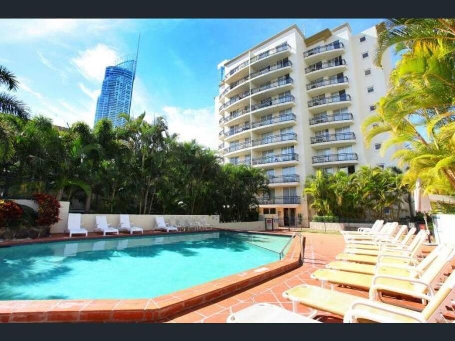2 Bedroom Palazzo Colonnades Apartment